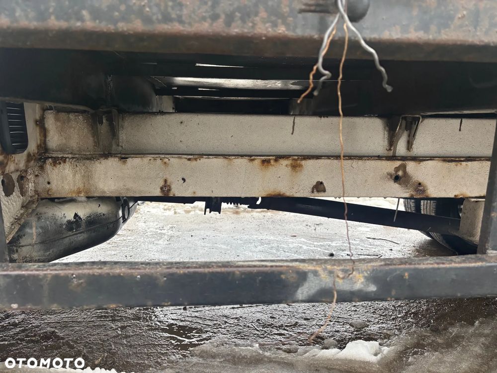 Mercedes-Benz 412 - 4