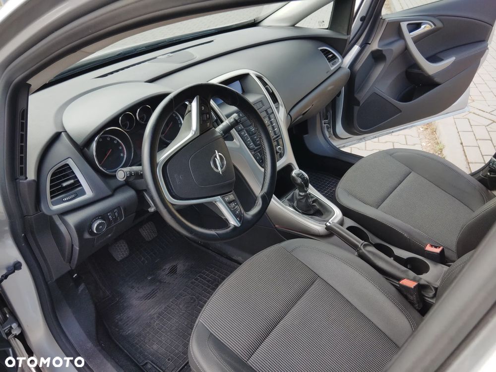 Opel Astra 1.4 Sports Tourer - 21