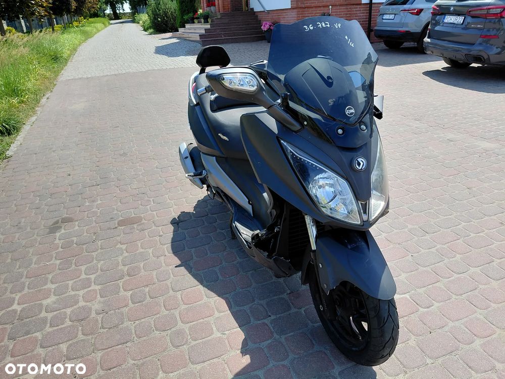 SYM GTS - 8