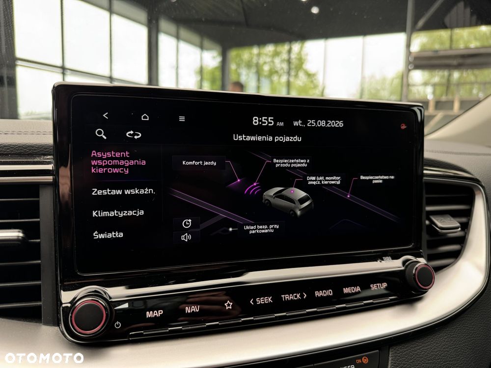 Kia XCeed 1.5 T-GDI Business Line DCT - 35