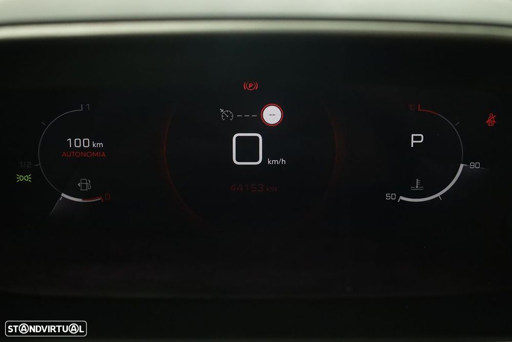 Peugeot 2008 1.2 PureTech GT EAT8 - 16