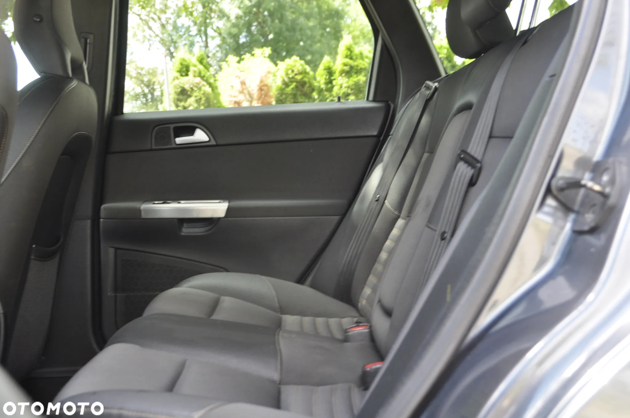 Volvo V50 - 8