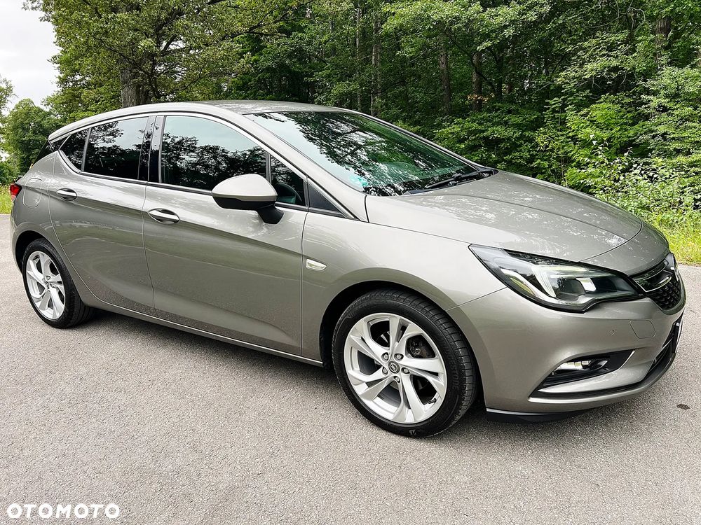 Opel Astra 1.4 Turbo Innovation - 10