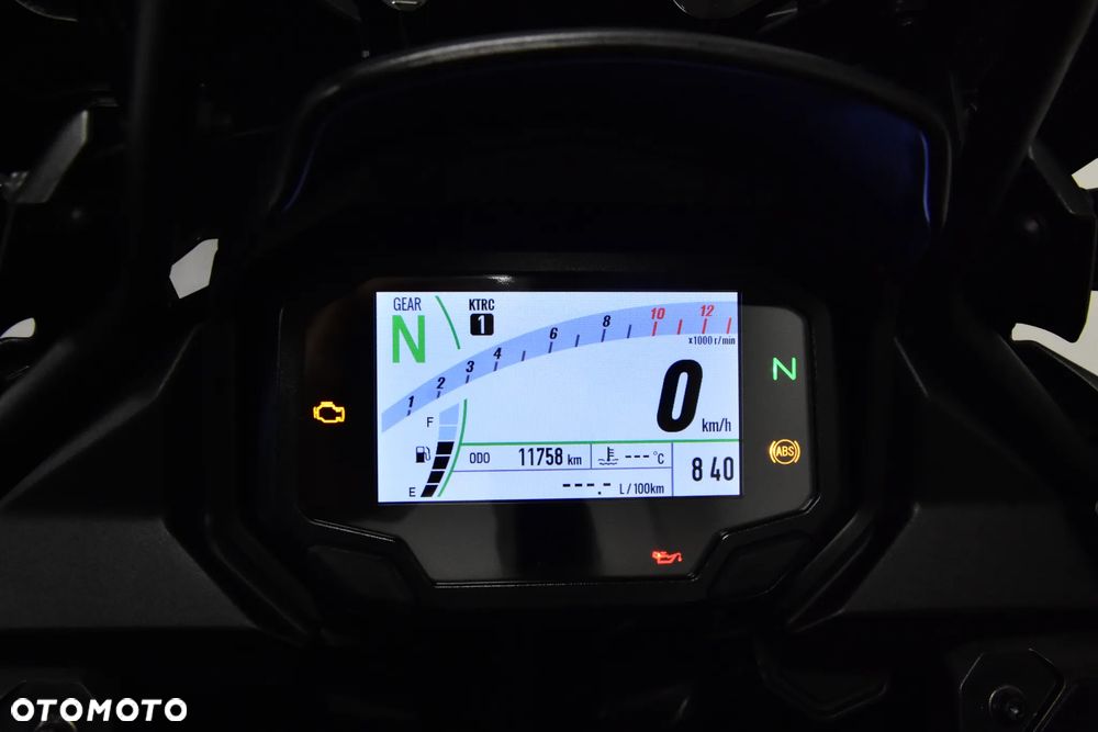Kawasaki Versys 650 - 17