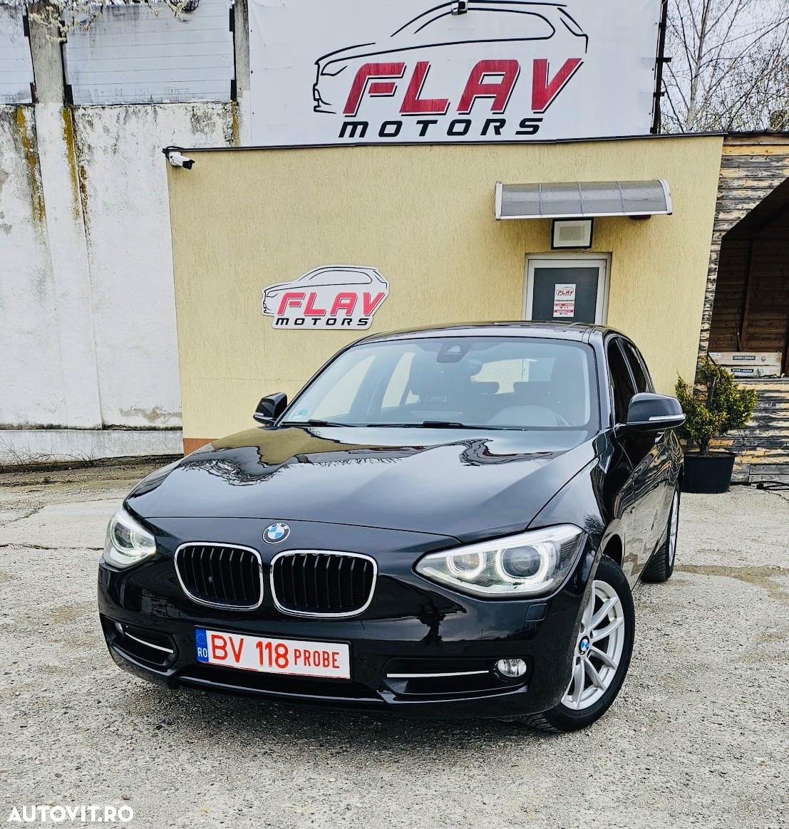 BMW Seria 1 118d Aut. Sport Line - 24