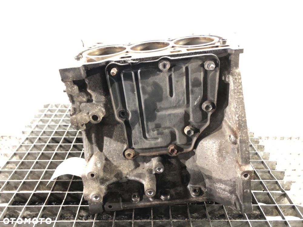 BLOK SILNIKA - 591.00 PLN - TOYOTA YARIS (_P13_) 2010 - 2022 1.0 (KSP130_) 51 kW [69 KM] benzyna - 3