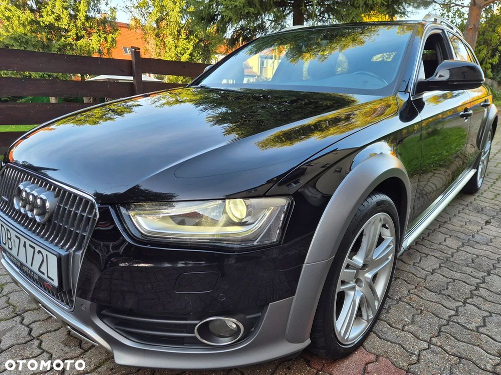 Audi A4 Allroad - 12