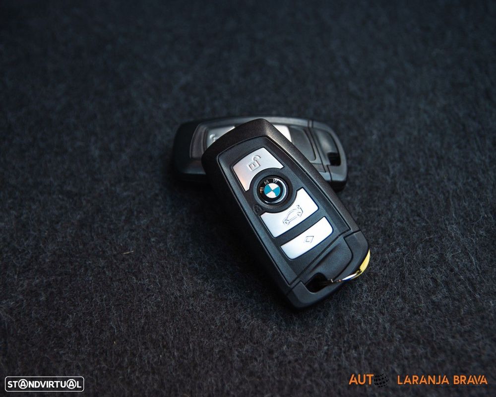 BMW 520 d Exclusive Auto 123g - 33