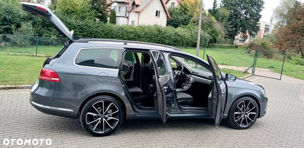 Volkswagen Passat - 10