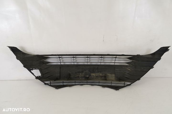 Grila Centrala Originala In Stare Buna Toyota  Yaris  XP150 [facelift] - 4