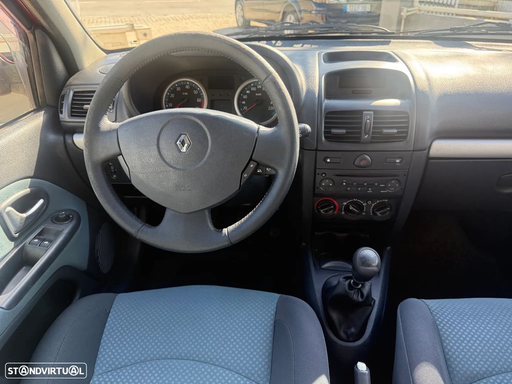 Renault Clio 1.2 16V Billabong - 20