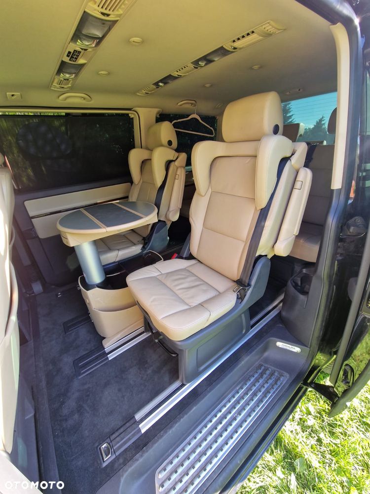 Volkswagen Multivan - 39