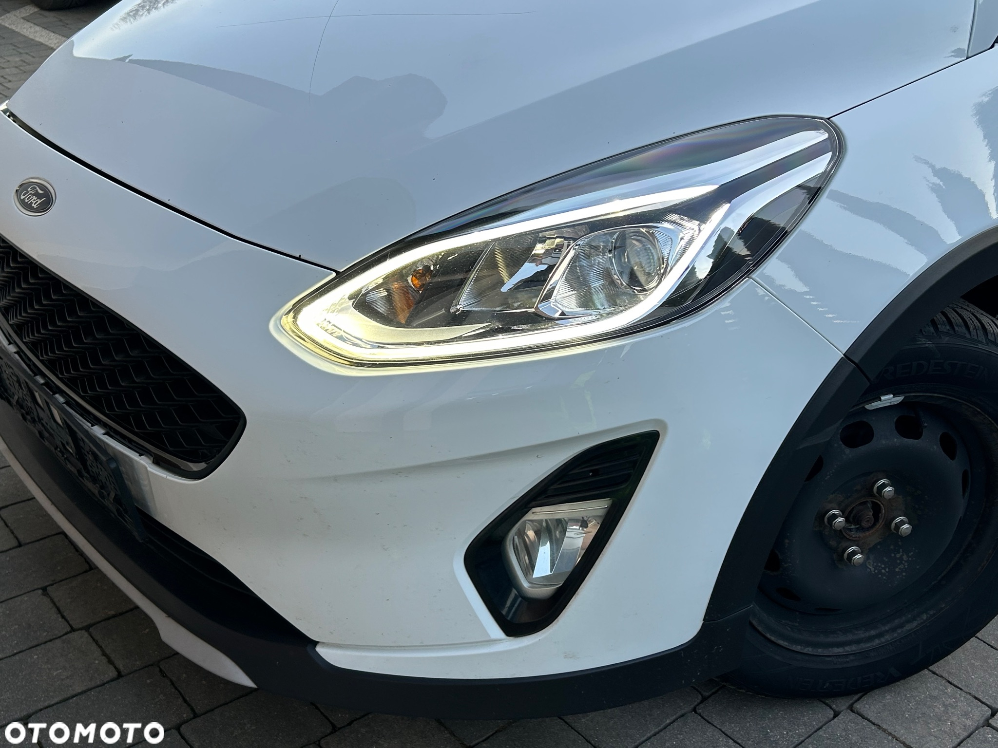 Ford Fiesta 1.0 EcoBoost S&S ACTIVE - 22