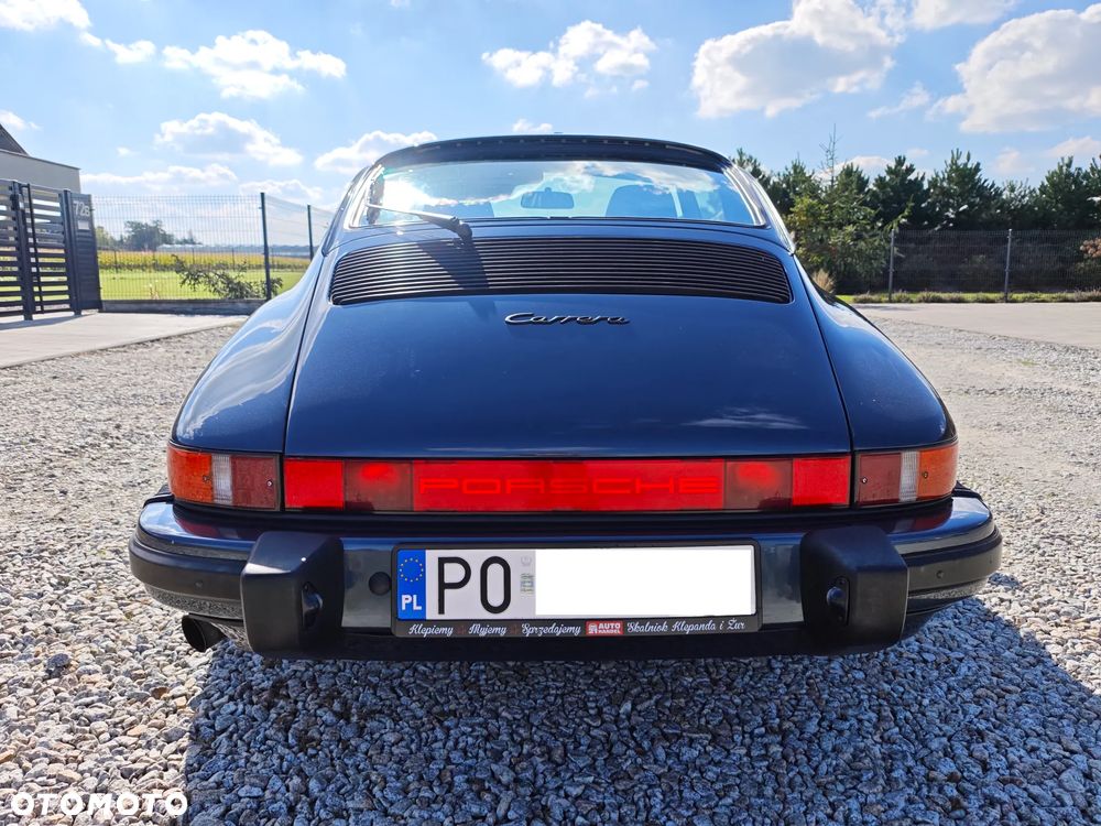Porsche 911 - 4