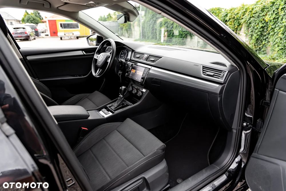 Skoda Superb 1.8 TSI DSG Ambition - 23