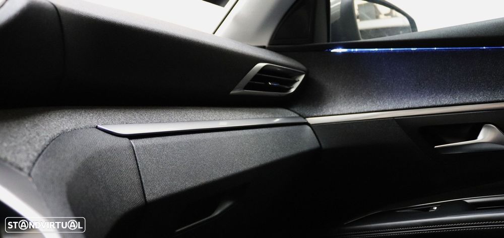 Peugeot 5008 1.5 BlueHDi GT Line EAT8 - 17