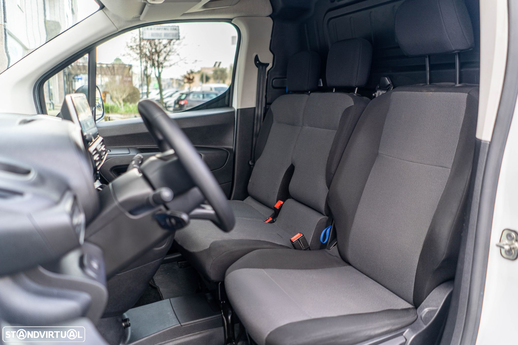 Citroën Berlingo 1.6 BlueHDi L2 Club 3L - 19
