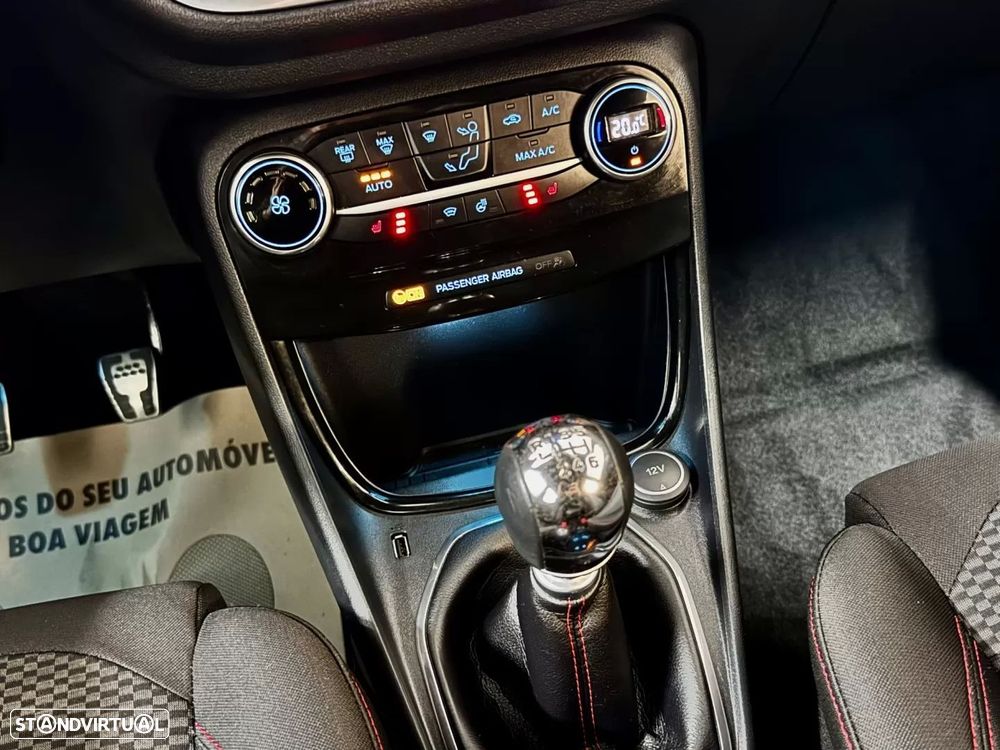 Ford Puma 1.5 EcoBlue ST-LINE X DESIGN - 30