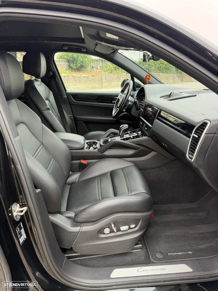 Porsche Cayenne E-Hybrid Tiptronic S Platinum Edition - 15