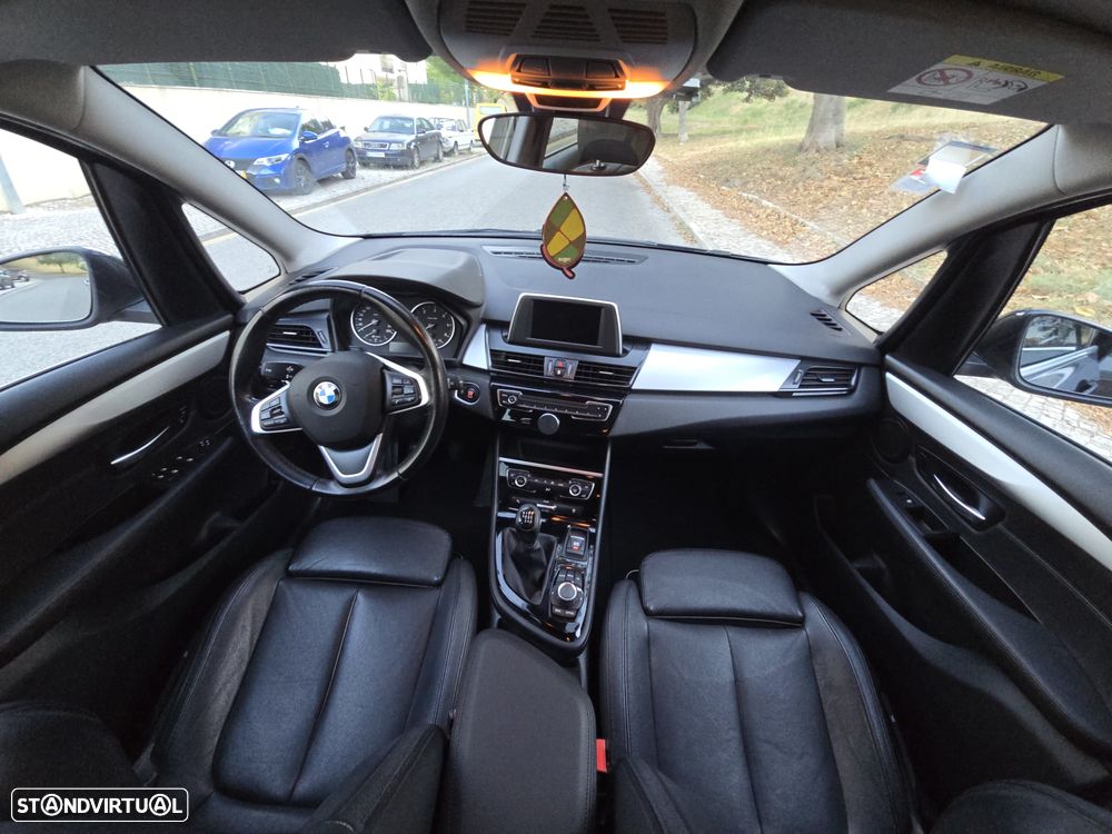 BMW 216 Gran Tourer d 7L Line Sport - 12