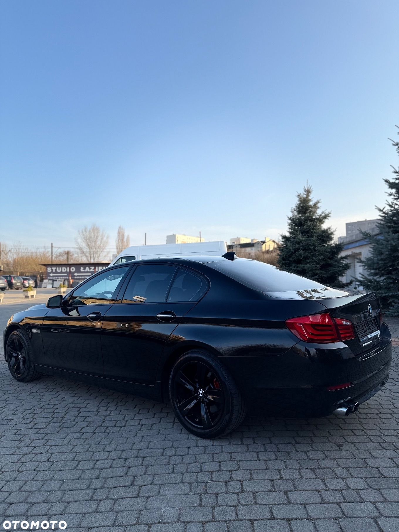 BMW Seria 5 528i Sport-Aut - 1
