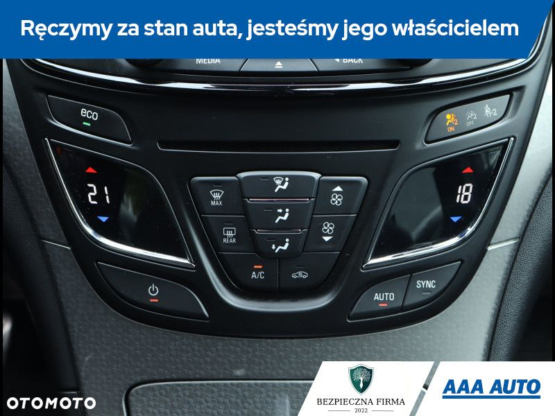 Opel Insignia - 16