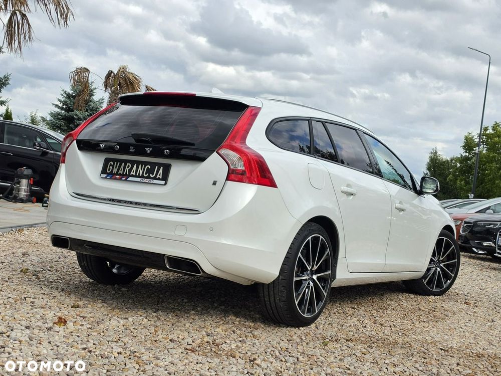 Volvo V60 2015