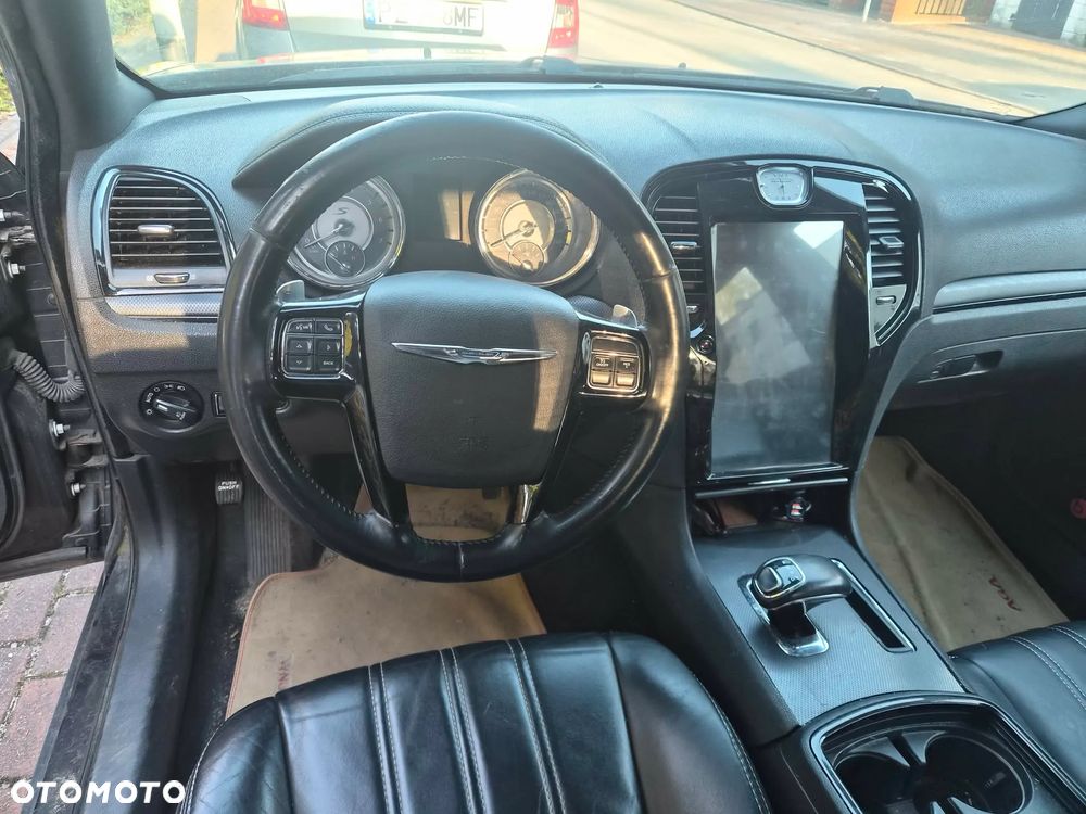 Chrysler 300s - 4