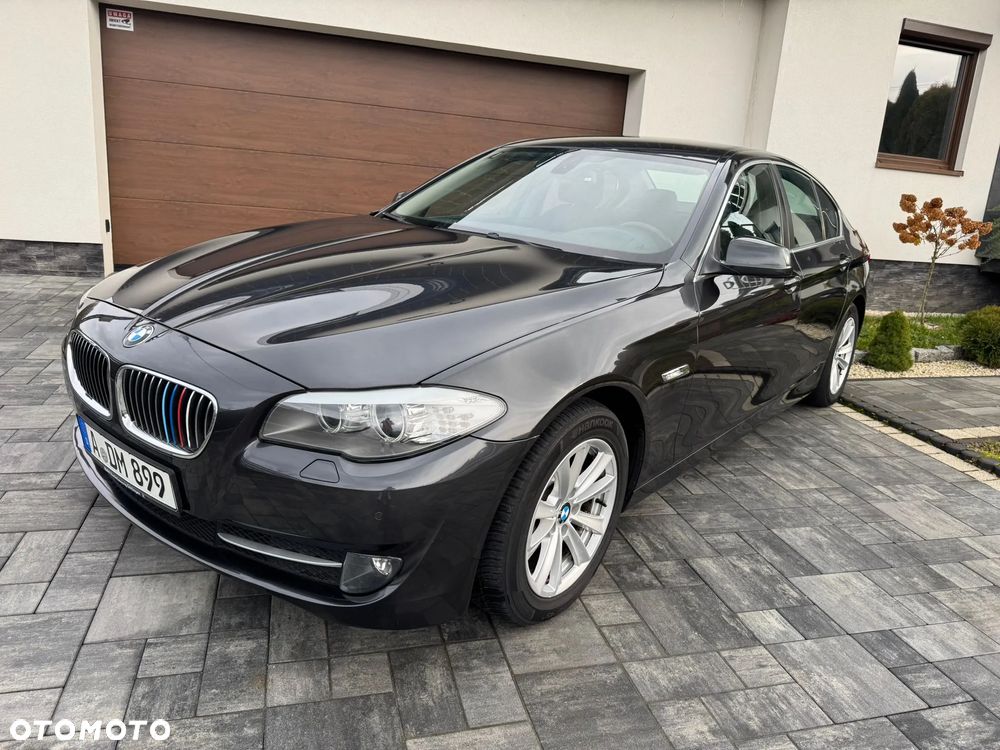 BMW Seria 5 520i - 1