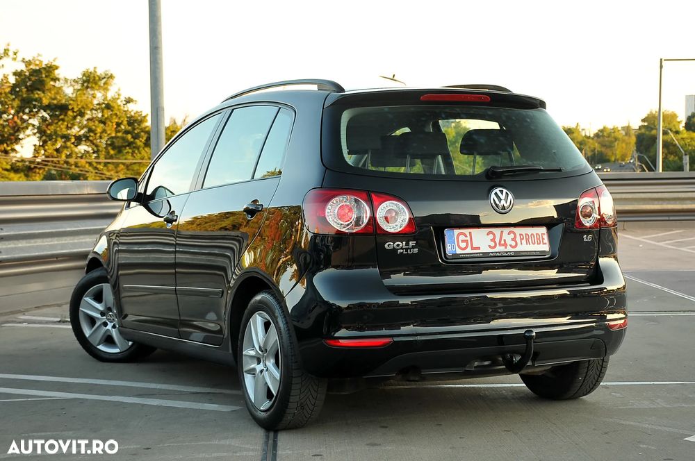 Volkswagen Golf Plus 1.6 DSG Comfortline - 11