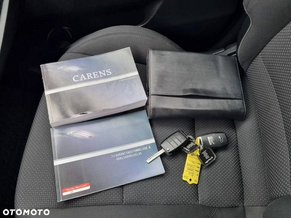 Kia Carens 1.7 CRDi L 7os - 21
