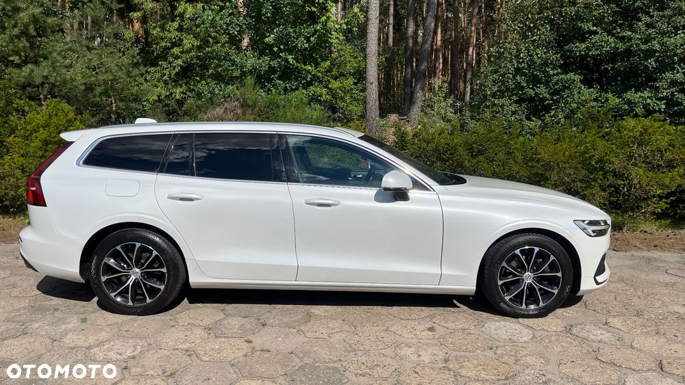 Volvo V60 2019 photo 3
