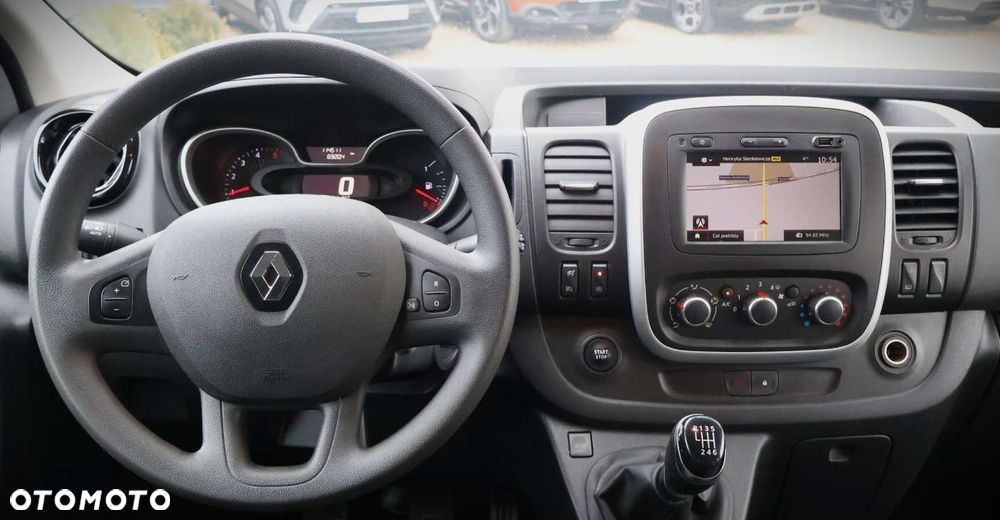 Renault Trafic - 13