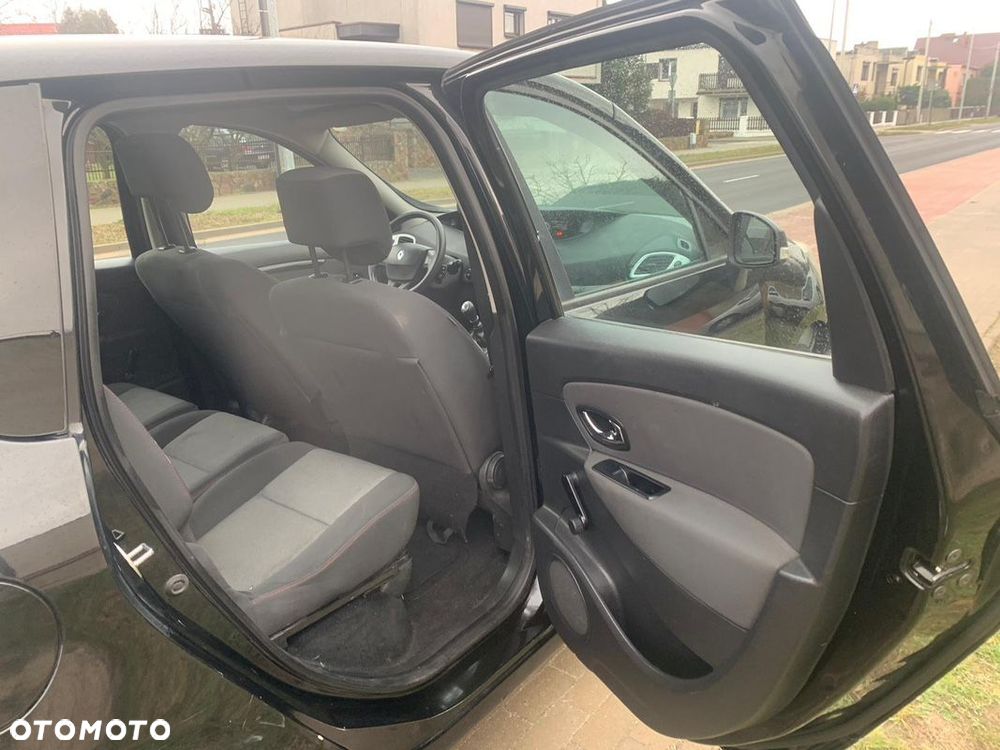 Renault Scenic dCi 110 FAP Dynamique - 20