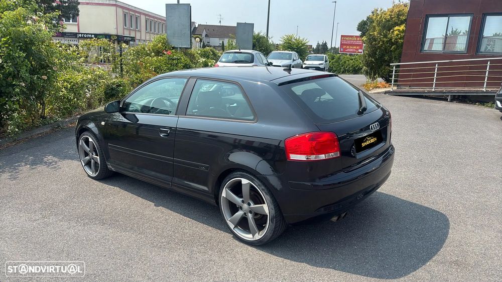 Audi A3 2.0 TDI S-line DSG - 4