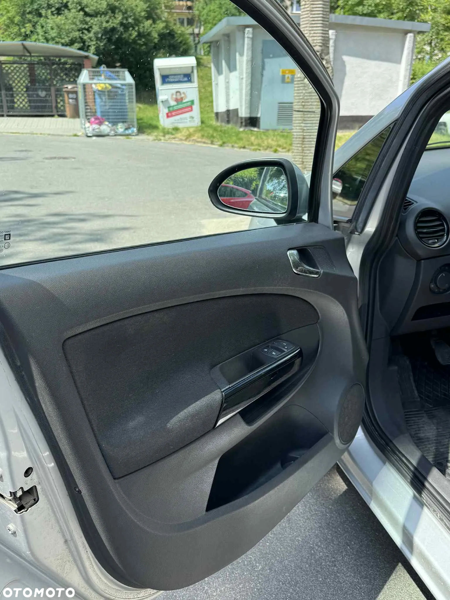 Opel Corsa 1.2 16V Cosmo - 15
