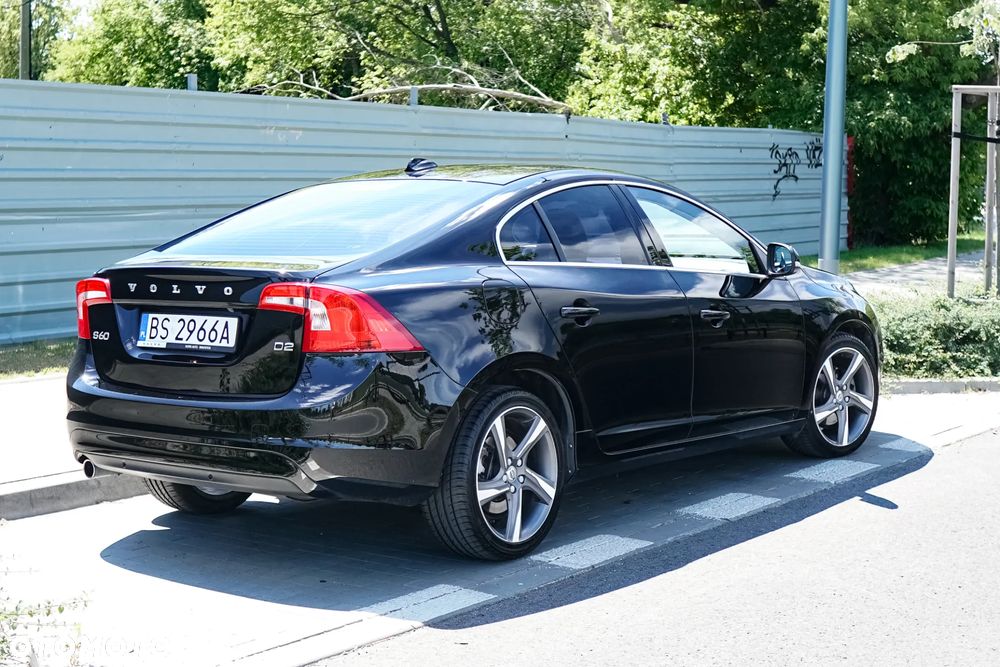 Volvo S60 D2 Drive-E Momentum - 18