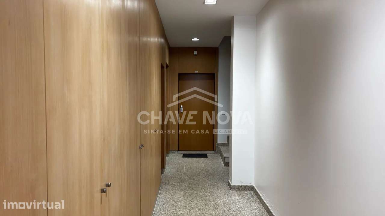 T0 convertido em T1 Novo c/ Lugar de Garagem em Leça da Palmeira - Grande imagem: 5/16