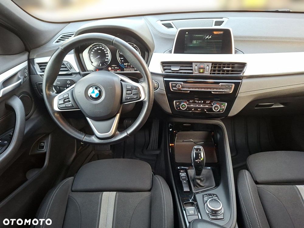 BMW X2 sDrive20i Advantage - 15