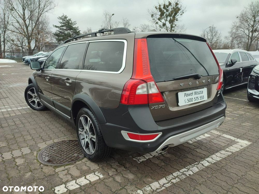Volvo XC 70 D5 AWD Summum - 32