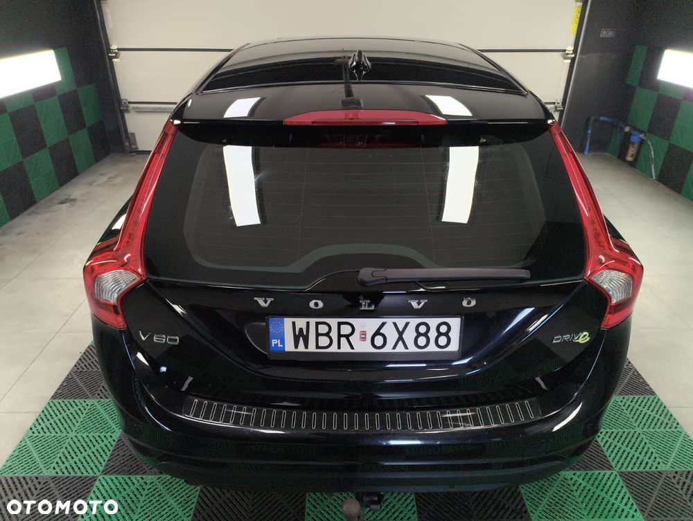 Volvo V60 D2 Kinetic - 15