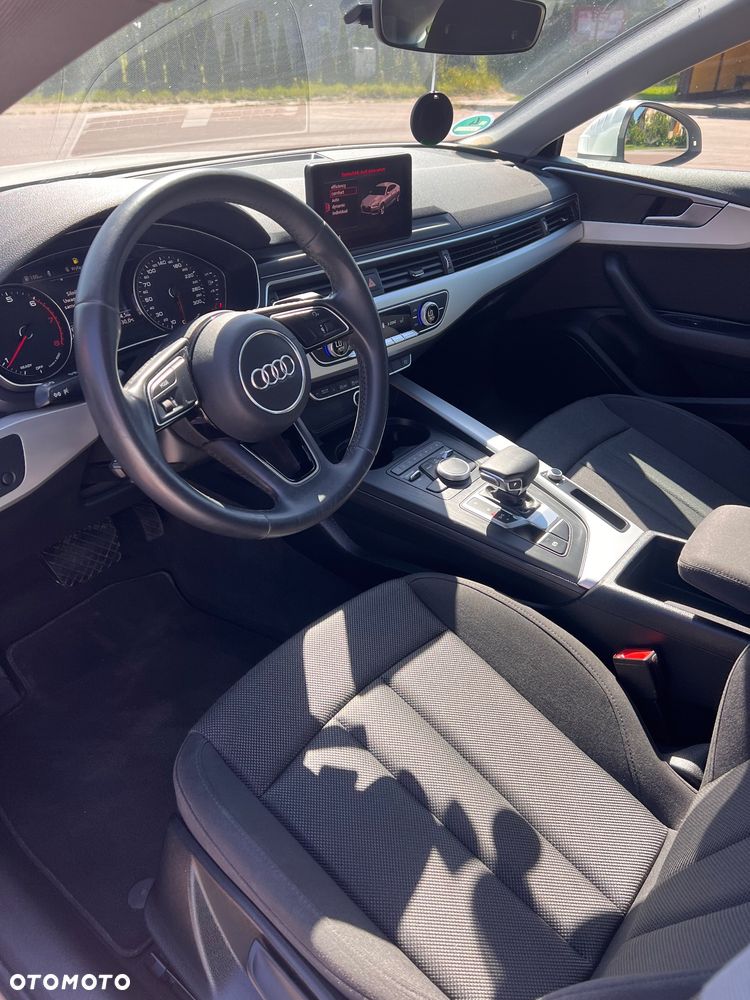 Audi A5 Sportback 40 TFSI S tronic - 10