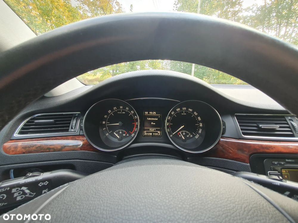 Skoda Superb 2.0 TDI Exclusive - 12