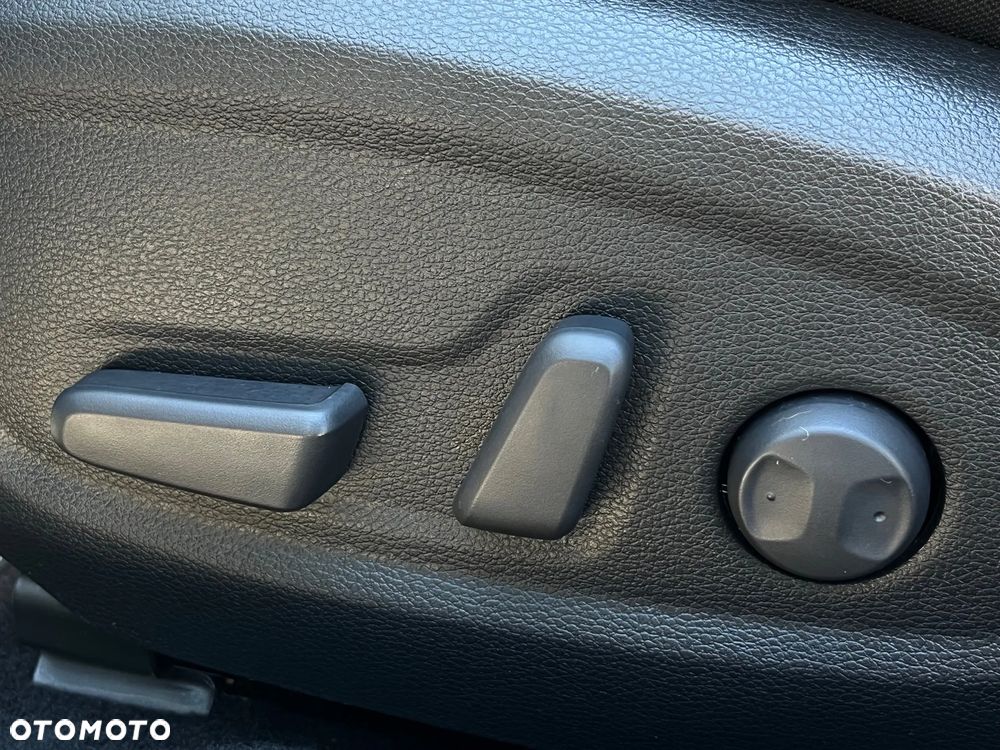 Kia XCeed 1.6 GDI DCT6 OPF Platinum Edition - 40