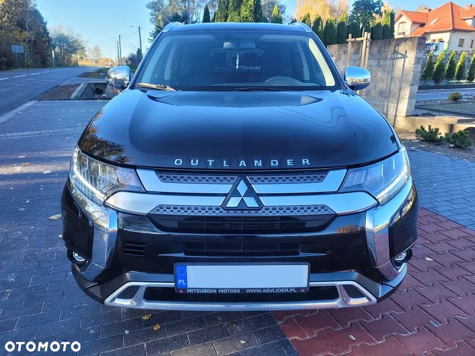 Mitsubishi Outlander 2.0 Intense + Navi 4WD CVT - 2