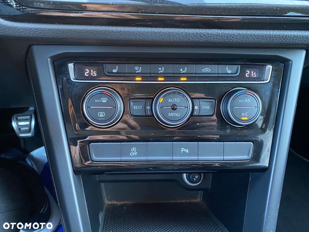 Volkswagen Touran 1.2 TSI (BlueMotion Technology) SOUND - 19