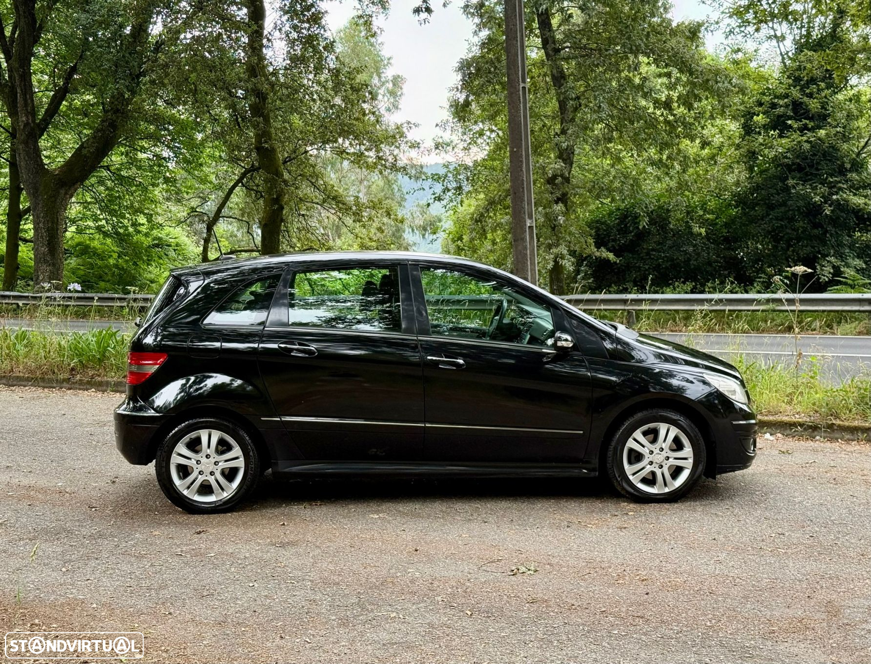 Mercedes-Benz B 180 CDi - 8