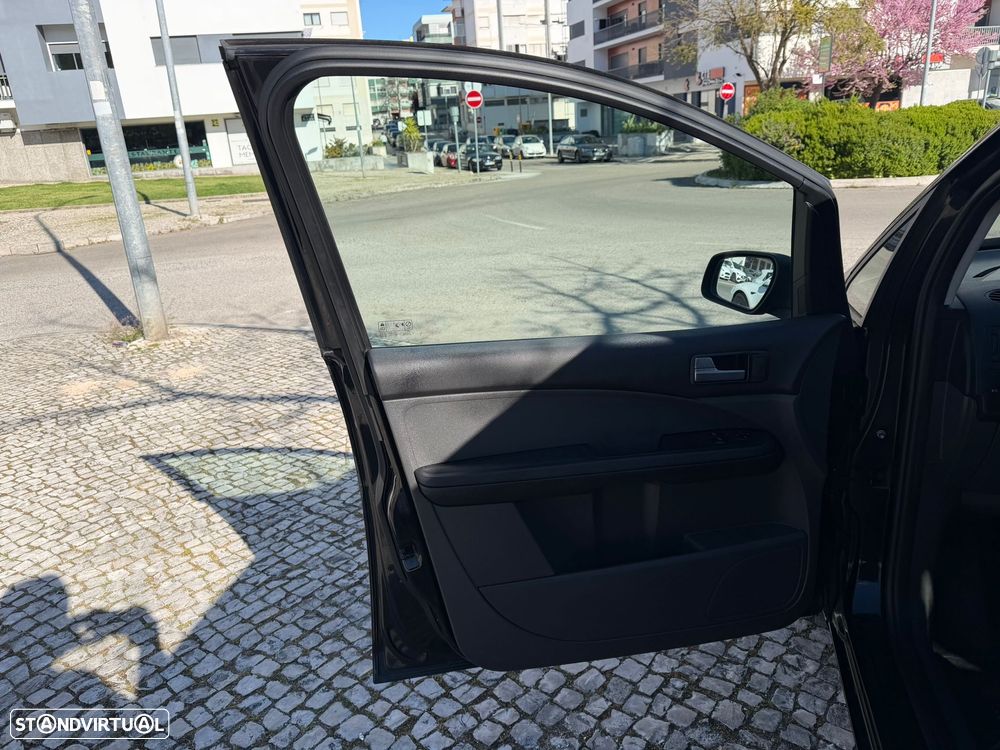 Ford Focus C-Max 1.6 TDCi Trend - 19