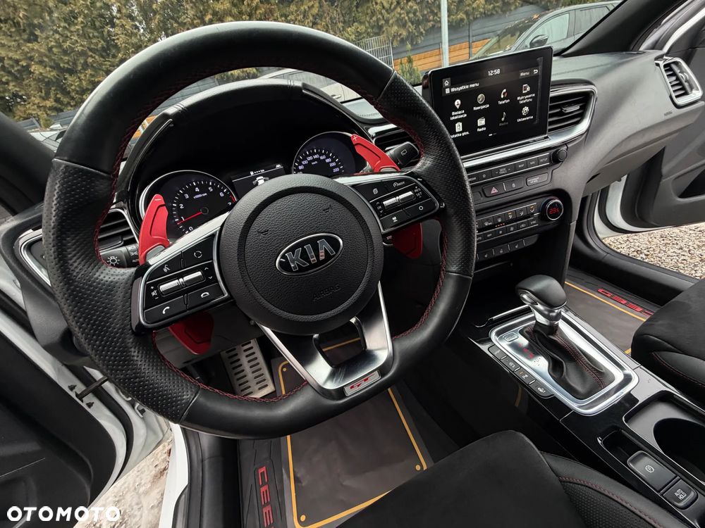 Kia ProCeed 1.6 T-GDI DCT7 OPF GT - 29