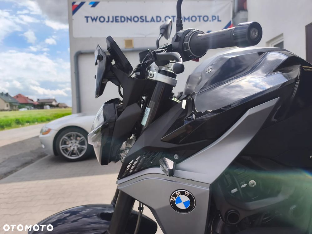 BMW F - 9